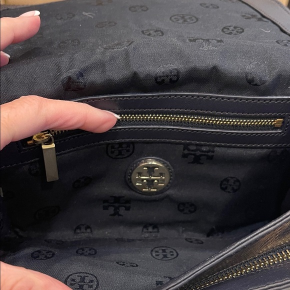 Tory Burch Black Leather and Suede Crossbody Bag - Picture 4 of 6